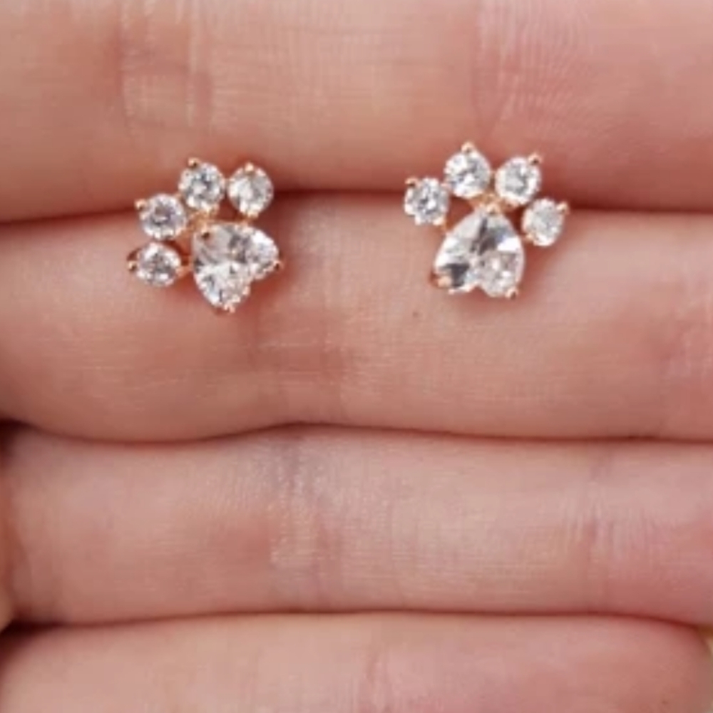 NEW 18k Rose Gold Diamond Paw Print Earrings - Picture 4 of 6